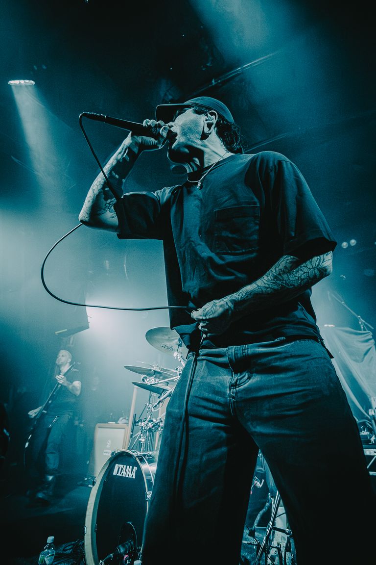 Heavensgate performing live in Adelaide at The Gov